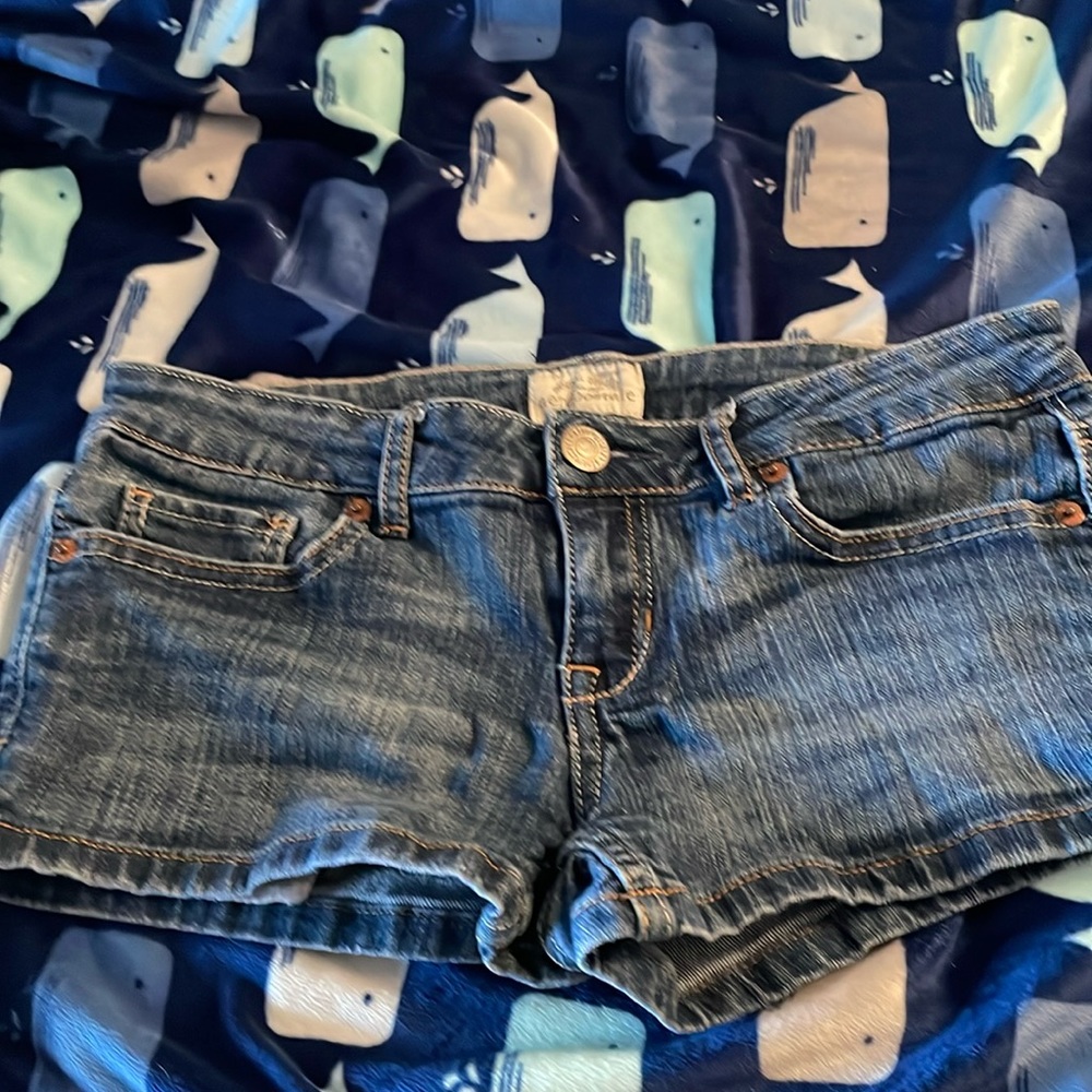 Aeropostale juniors denim shorts size 3/4